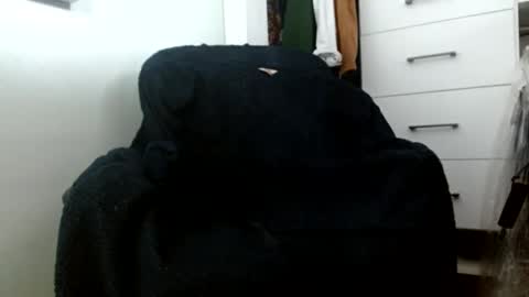 datyo1234 online show from September 2025 02:31:01 PM