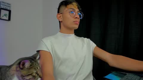 angel online show from October 2025 02:50:02 AM