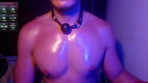 Snapshot of dave02_ chatting on September 2025 10:43:02 PM David online show from September 2025 10:43:02 PM