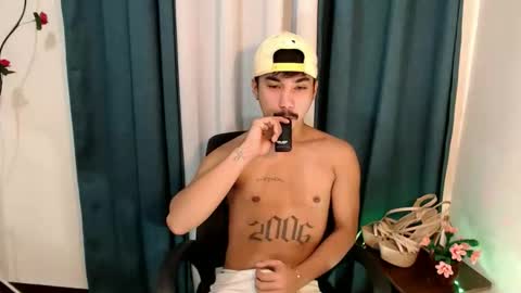 Snapshot of dave_cummers chatting on February 2026 12:09:02 AM DAVE online show from February 2026 12:09:02 AM