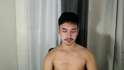 Snapshot of dave_cummers chatting on February 2026 12:18:02 AM DAVE online show from February 2026 12:18:02 AM