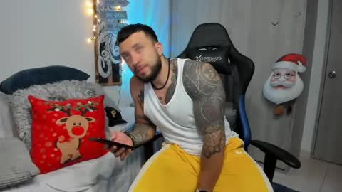 DAVE MAX online show from December 2024 04:07:02 AM