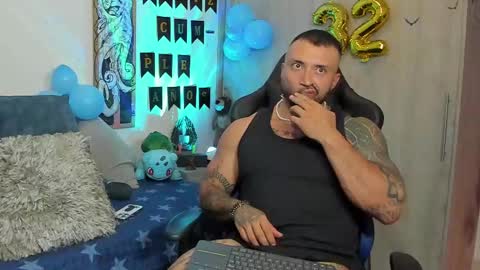 DAVE MAX online show from February 2025 02:26:01 AM