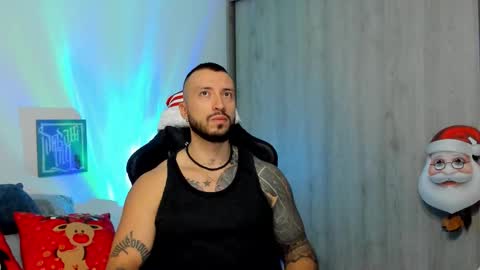 Snapshot of dave_max93 chatting on December 2025 09:51:02 AM DAVE MAX online show from December 2025 09:51:02 AM