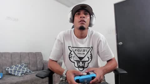 dave online show from October 2025 03:25:03 AM