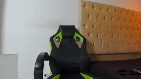 dave online show from October 2025 06:58:02 AM