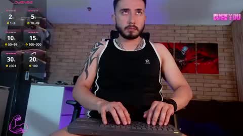 Snapshot of dave_wolf7 chatting on July 2026 06:43:02 PM Dave Wolf online show from July 2026 06:43:02 PM
