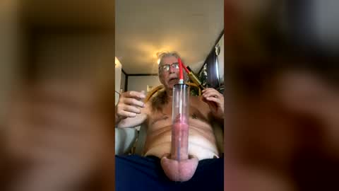 Snapshot of davedickson1969567081 chatting on July 2026 07:21:01 PM davedickson1969567081 online show from July 2026 07:21:01 PM