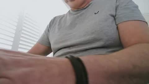 Snapshot of davesu12345 chatting on June 2026 08:35:02 AM davesu12345 online show from June 2026 08:35:02 AM
