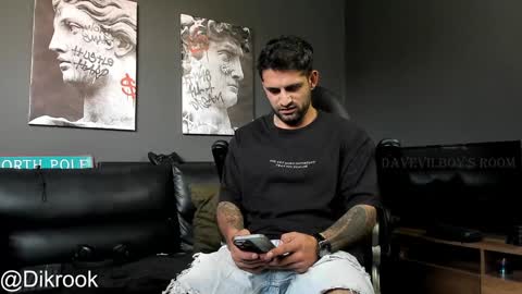 Daves online show from December 2024 02:49:02 PM