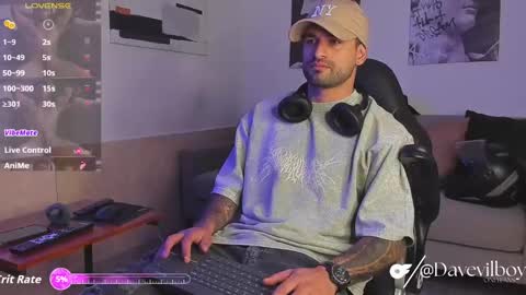 Daves online show from October 2025 02:48:01 PM