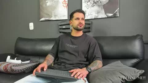 Daves online show from November 2025 12:27:02 PM