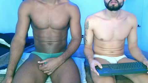 Snapshot of davgostoso chatting on June 2026 12:33:02 PM Dave y Salvatore online show from June 2026 12:33:02 PM