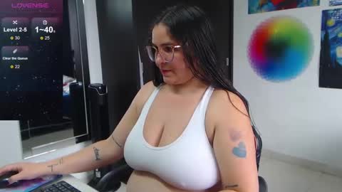 daviana online show from February 2025 03:25:02 PM