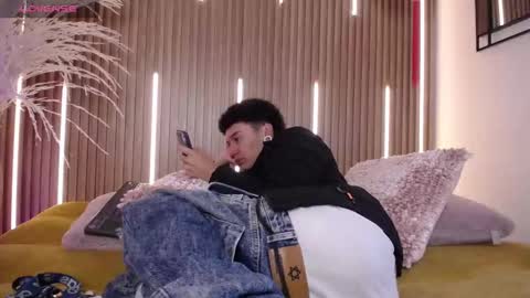 Snapshot of david_banks_ chatting on March 2026 12:41:02 PM David online show from March 2026 12:41:02 PM