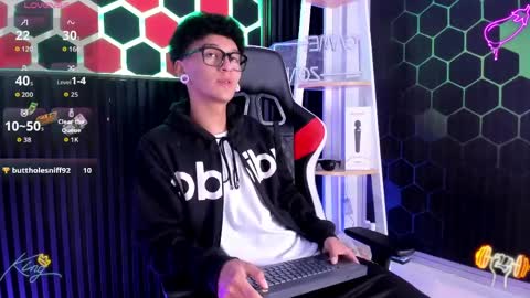 Snapshot of david_banks_ chatting on April 2026 02:00:02 PM David online show from April 2026 02:00:02 PM