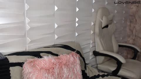 David col11 online show from November 2025 01:50:01 AM