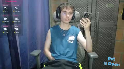 ProgrammerBoy online show from July 2026 01:47:01 AM