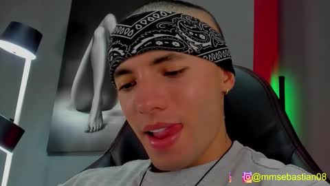 David Jons online show from November 2025 08:07:01 PM