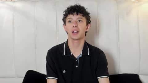 Snapshot of david_roy_ chatting on February 2026 12:58:01 PM Roy online show from February 2026 12:58:01 PM