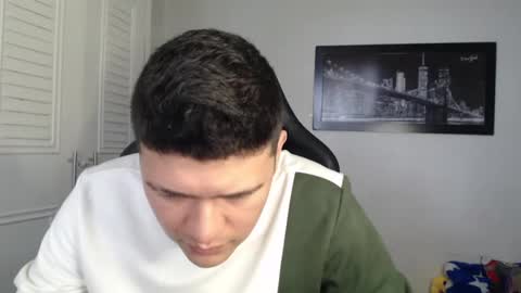 Snapshot of david_smit_ chatting on January 2025 04:38:01 PM david smit online show from January 2025 04:38:01 PM