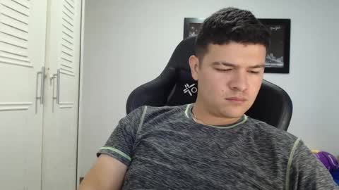 Snapshot of david_smit_ chatting on February 2025 04:46:01 PM david smit online show from February 2025 04:46:01 PM