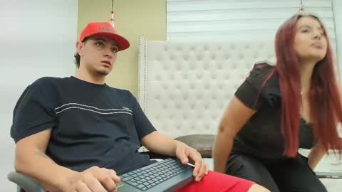 david_victoriaa online show from November 2025 01:00:02 PM