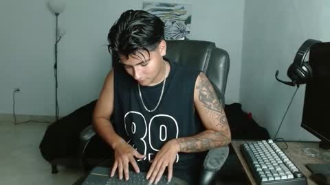 Snapshot of davidbless chatting on March 2026 01:22:01 AM David Bless online show from March 2026 01:22:01 AM