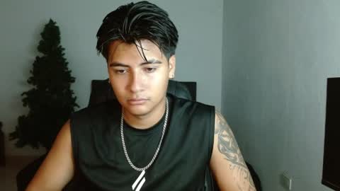 Snapshot of davidbless chatting on May 2026 12:22:02 PM David Bless online show from May 2026 12:22:02 PM