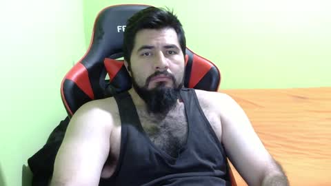 Snapshot of daviddelz chatting on December 2024 05:17:02 AM David online show from December 2024 05:17:02 AM