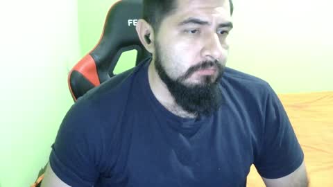 Snapshot of daviddelz chatting on December 2024 09:01:01 AM David online show from December 2024 09:01:01 AM