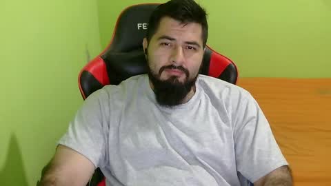 Snapshot of daviddelz chatting on January 2025 06:16:01 AM David online show from January 2025 06:16:01 AM