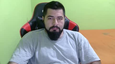 Snapshot of daviddelz chatting on February 2025 05:02:02 AM David online show from February 2025 05:02:02 AM