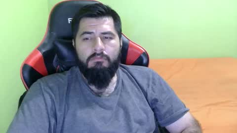 Snapshot of daviddelz chatting on February 2026 05:48:02 AM David online show from February 2026 05:48:02 AM