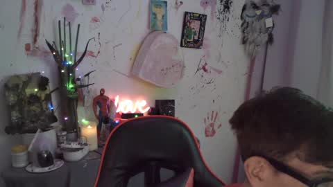 Snapshot of davidhumbee chatting on May 2026 02:19:01 AM David Lucky 13 online show from May 2026 02:19:01 AM