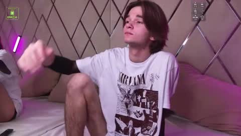 DAVID online show from November 2025 04:44:02 AM