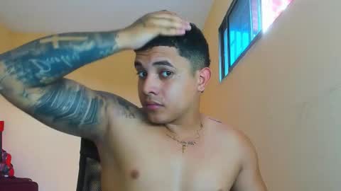 Lennon online show from January 2026 07:39:01 PM