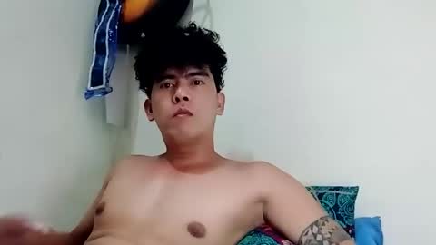 Snapshot of davidrocero chatting on May 2026 12:02:01 PM davidrocero online show from May 2026 12:02:01 PM