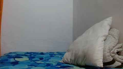 davidth000 online show from May 2026 05:47:02 AM