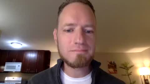 Snapshot of davidwilcox1982 chatting on October 2025 02:59:02 AM Dave online show from October 2025 02:59:02 AM