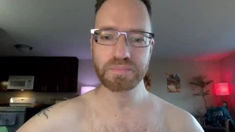 Snapshot of davidwilcox1982 chatting on January 2026 09:53:02 PM Dave online show from January 2026 09:53:02 PM