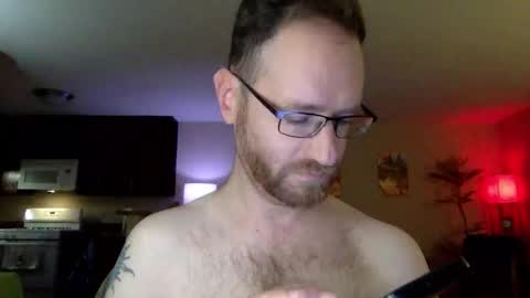 Snapshot of davidwilcox1982 chatting on January 2026 12:36:01 AM Dave online show from January 2026 12:36:01 AM