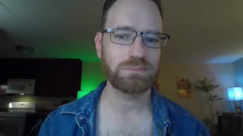 Snapshot of davidwilcox1982 chatting on February 2026 02:49:02 AM Dave online show from February 2026 02:49:02 AM