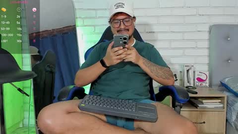 Snapshot of daviidevans chatting on September 2025 10:35:01 PM David Evans online show from September 2025 10:35:01 PM