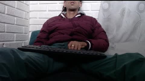 Snapshot of davils12 chatting on January 2025 05:43:01 AM DAVILS online show from January 2025 05:43:01 AM