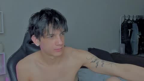 davis online show from December 2024 07:37:02 PM