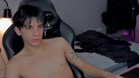 davis online show from January 2025 11:18:02 PM