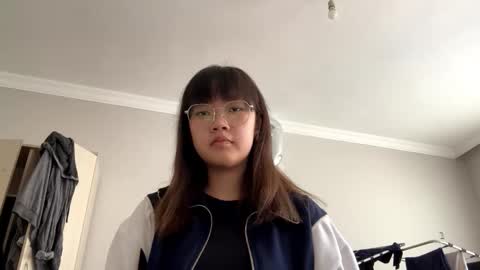 Snapshot of dawneshortey chatting on February 2026 12:04:02 PM My name is Mika online show from February 2026 12:04:02 PM