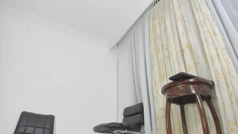 Snapshot of day_alexa chatting on November 2025 01:39:01 PM Day Alexa online show from November 2025 01:39:01 PM