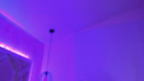 Snapshot of dayana_harlow2 chatting on December 2024 03:28:02 PM dayana_harlow2 online show from December 2024 03:28:02 PM